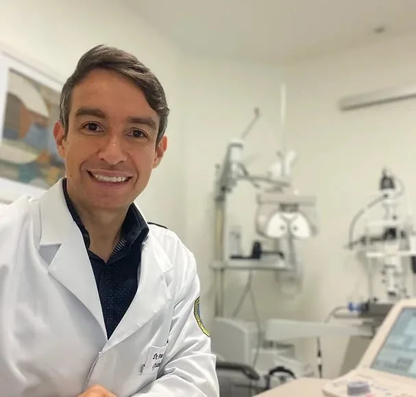 Dr. Bruno Borges